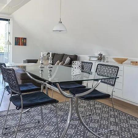 In With Wifi And Outdoor Swimming Pool Appartement